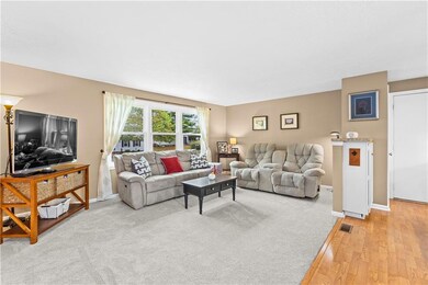Main floor Living room