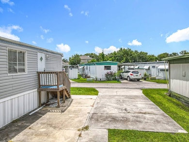 60 Stebbins Dr, Winter Haven, FL 33884 - photo 6