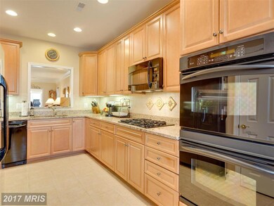 8932 Periwinkle Blue Ct, Lorton, VA 22079 - photo 5