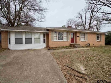 1524 1524 Pettit, Tyler, TX 75701 - photo 2