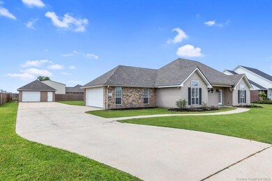 1917 N Michael Square, Lake Charles, LA 70611 - photo 3