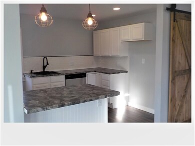 612 W Keyser St, Garrett, IN 46738 - photo 6