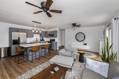 1630 & 1632 W 8th St S, Newton, IA 50208 - photo 4