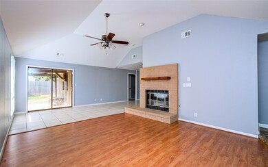 1516 Chestnut Ln, Richmond, TX 77469 - photo 4