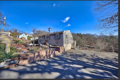 1101 Hickory Hill Rd, Thomaston, CT 06787 - photo 2