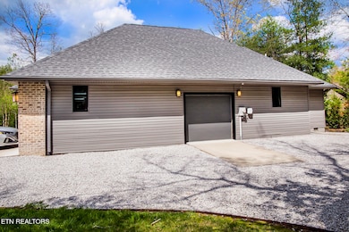 194 Forest View Dr, Fairfield Glade, TN 38558 - photo 4