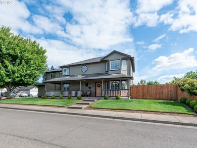 779 Blue Jay Loop, Creswell, OR 97426 - photo 2