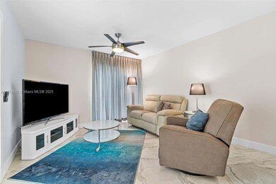 136 Waterside Dr unit 136, Hypoluxo, FL 33462 - photo 2