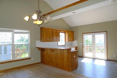 615 Cedar Ridge Dr, Raymore, MO 64083 - photo 6