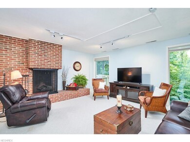 738-2 Claridge Ln, Aurora, OH 44202 - photo 4