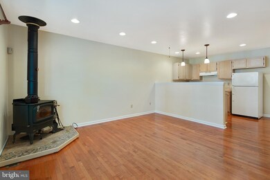 306 W 19th St, Wilmington, DE 19802 - photo 5