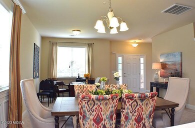 7221_diningroom_700 - Copy