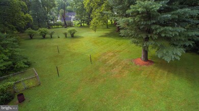 1176 Lafayette Rd, Wayne, PA 19087 - photo 4