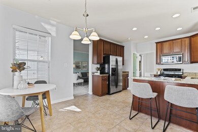 9712 Handerson Place unit 101, Manassas Park, VA 20111 - photo 6