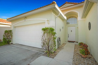 7019 SE Twin Oaks Cir, Stuart, FL 34997 - photo 2