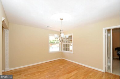 7120 Park Terrace Dr, Alexandria, VA 22307 - photo 4