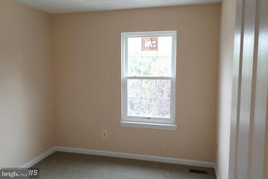 9594 Donnan Castle Ct, Laurel, MD 20723 - photo 7