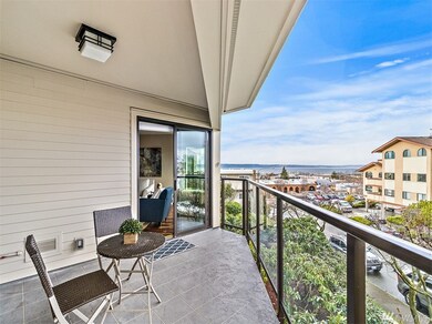 524 Maple St unit 102, Edmonds, WA 98020 - photo 3