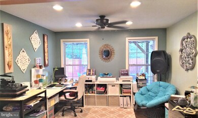 7113 Finch Ln, Fredericksburg, VA 22407 - photo 5