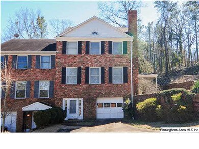 4 Bedroom Single Family Residence in Vestavia