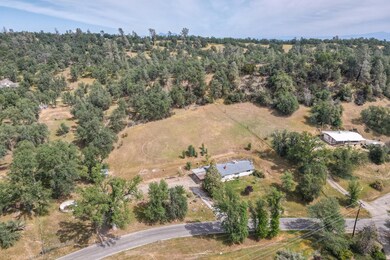 520 Branstetter Ln, Redding, CA 96001 - photo 5