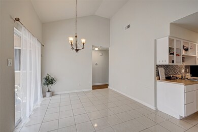 7627 Shaddock Dr, Houston, TX 77041 - photo 7