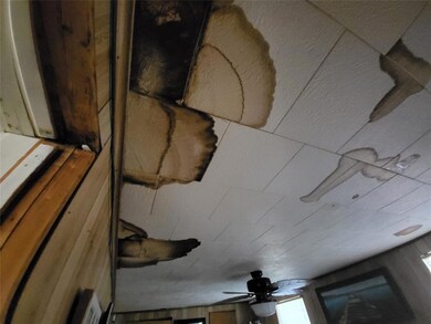 514 E 11th St, Bonham, TX 75418 - photo 5