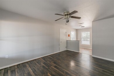 1225 E Bankhead Dr, Weatherford, TX 76086 - photo 4