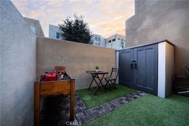 217 Magnet, Irvine, CA 92618 - photo 4