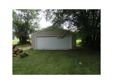 Garage.