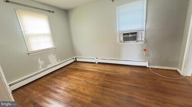 7716 Emerson Rd, Hyattsville, MD 20784 - photo 3