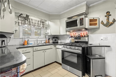 1 Capron Rd, Smithfield, RI 02917 - photo 2