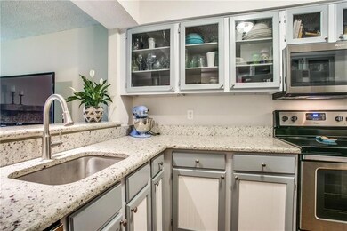 5505 Live Oak St unit 104, Dallas, TX 75206 - photo 6
