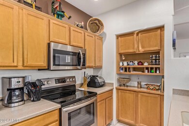 06 Kitchen