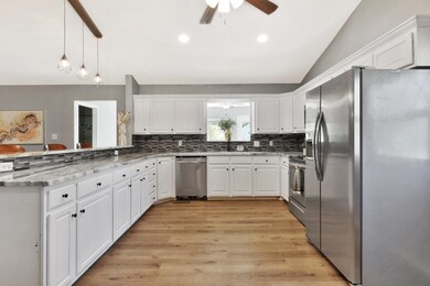 205 N Queen St, Maize, KS 67101 - photo 7