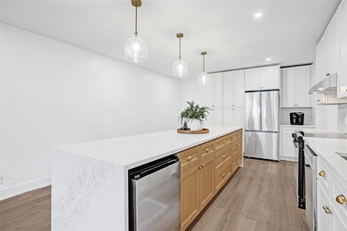 Galt Towers Condominium unit 10C, Fort Lauderdale, FL 33308 - photo 6