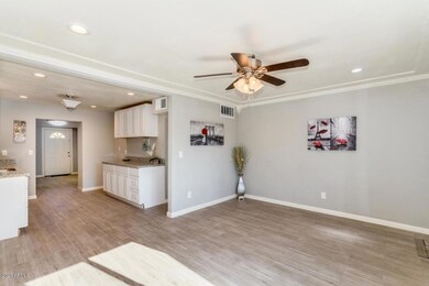 2027 N 28th Place, Phoenix, AZ 85008 - photo 4