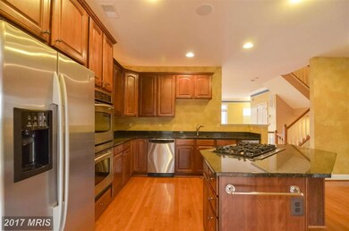 9917 Cyrandall Place, Oakton, VA 22124 - photo 6