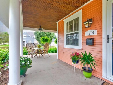 1701 Maple Dr NW, Cedar Rapids, IA 52405 - photo 3