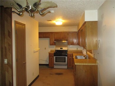 204 13th St, Jay, OK 74346 - photo 6