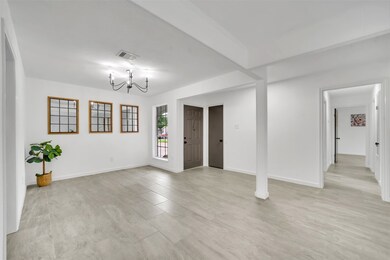 2123 Beaver Bend Rd, Houston, TX 77088 - photo 7