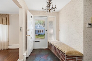 22 Trinidad St, Providence, RI 02908 - photo 6