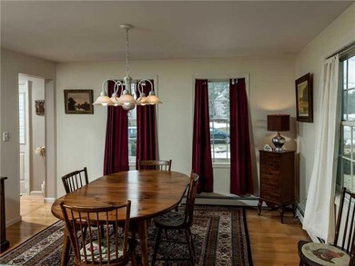 3 Chestnut Ln, York, ME 03909 - photo 3