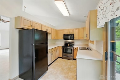 Kitchen with newer appliances
