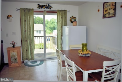 1361 Mallard Dr E, Chambersburg, PA 17202 - photo 7