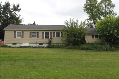 15560 Ridge Rd W, Kent, NY 14477 - photo 3