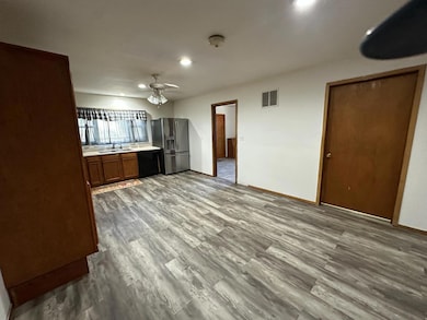 905 S Madison St, Hugoton, KS 67951 - photo 6