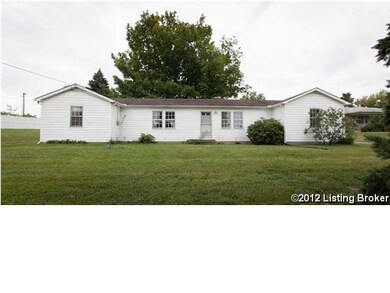 8302 Hudson Ln, Louisville, KY 40291 - photo 2