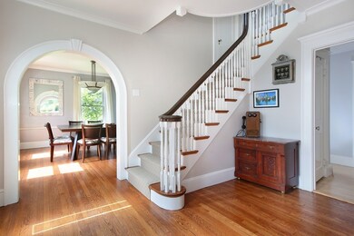 905 Commonwealth Ave, Newton Center, MA 02459 - photo 4