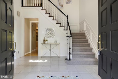 8903 Tuckerman Ln, Potomac, MD 20854 - photo 5